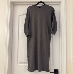Uniqlo T-Shirt Dress Women X Small Gray Crew Neck Short Sleeve Cotton